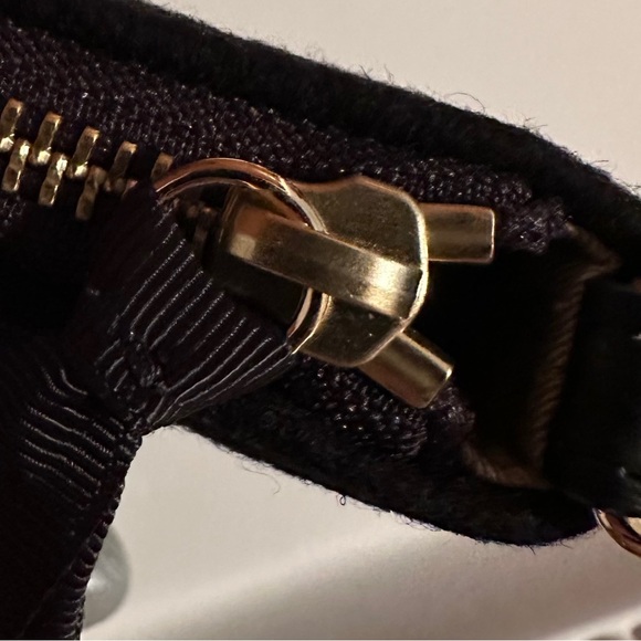 TALBOTS TERRIER WRISTLET AND TROUSER SOCKS SET - Picture 4 of 8